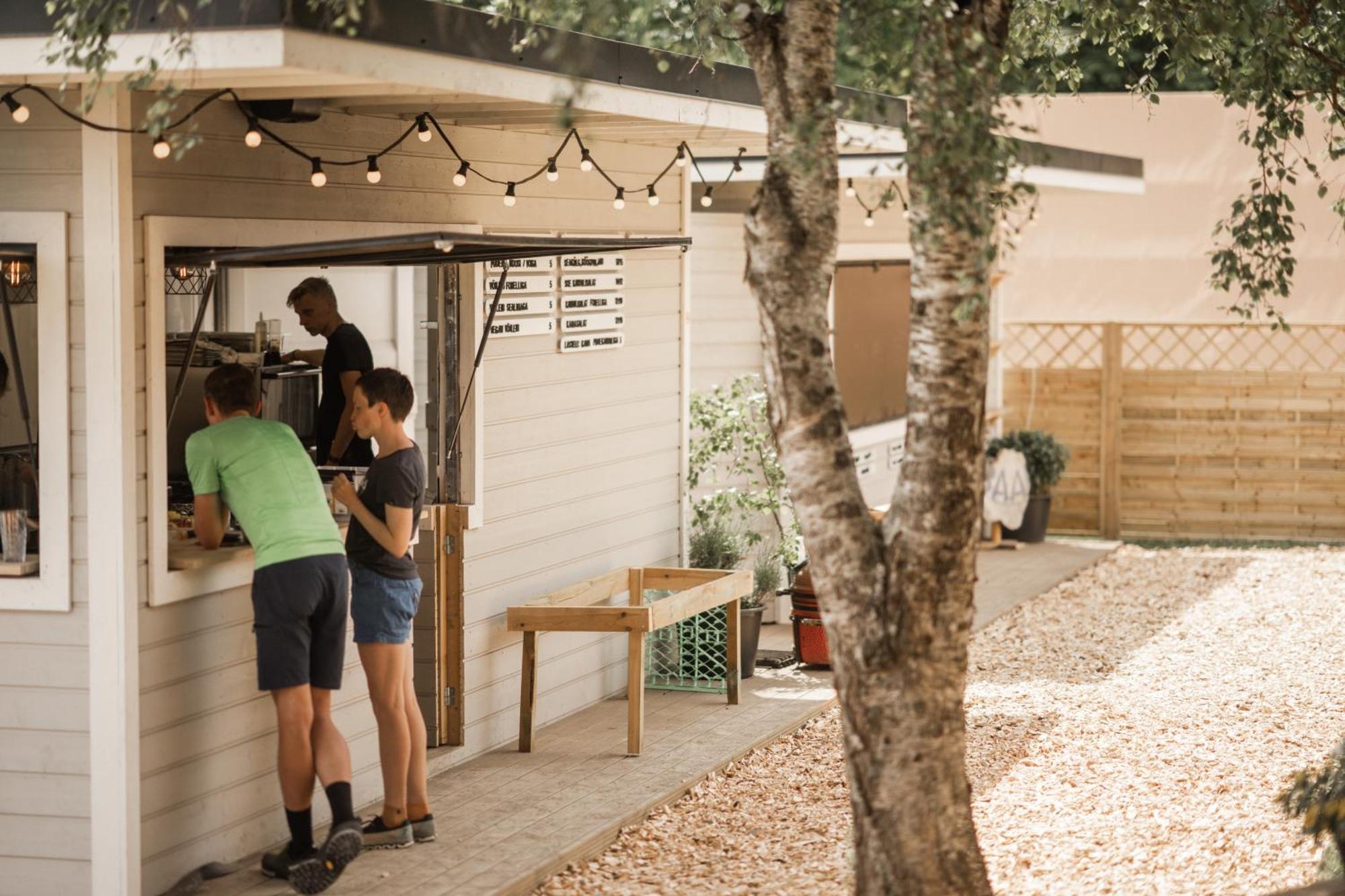 Hotel Mia Glamping Orissaare Zewnętrze zdjęcie