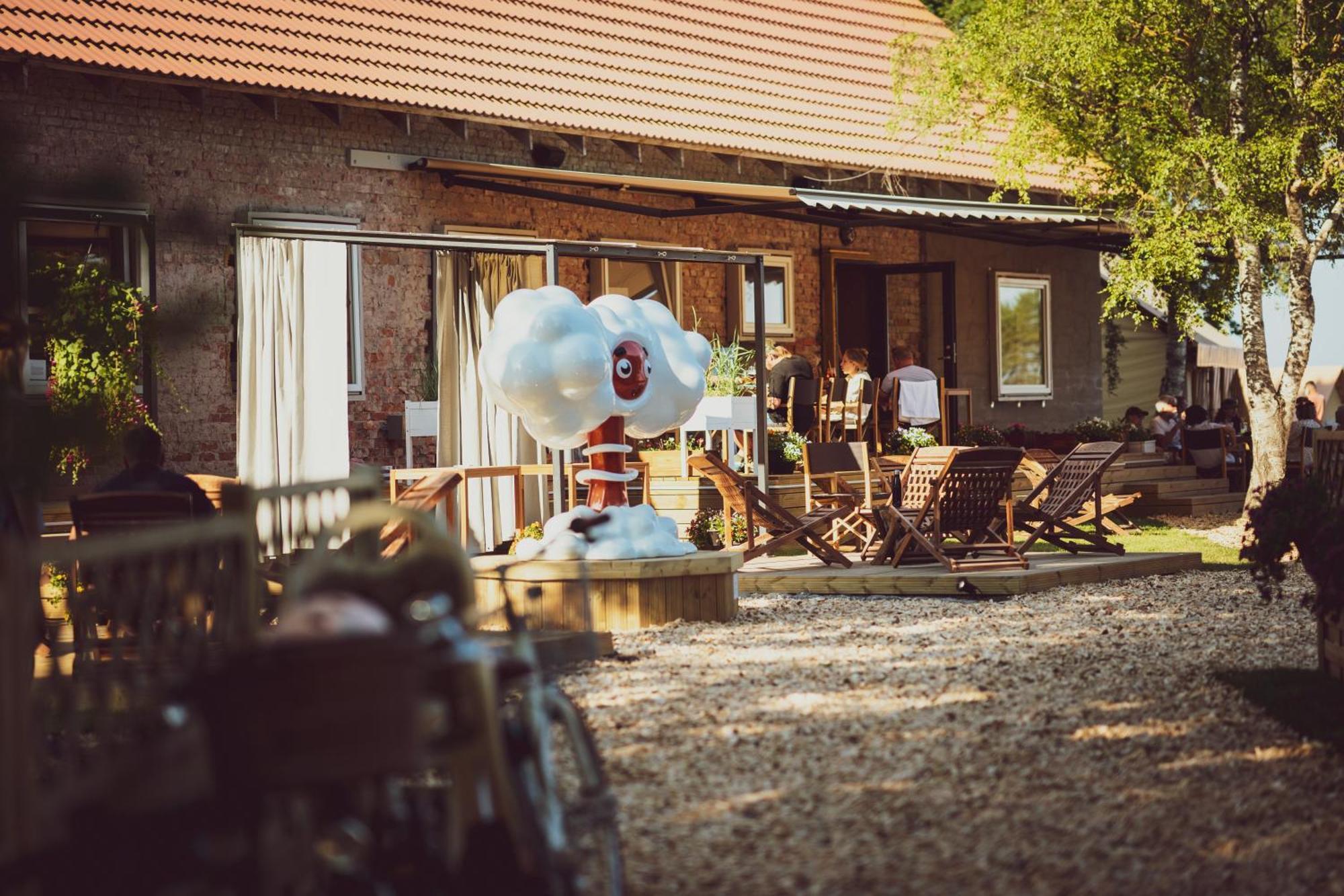 Hotel Mia Glamping Orissaare Zewnętrze zdjęcie