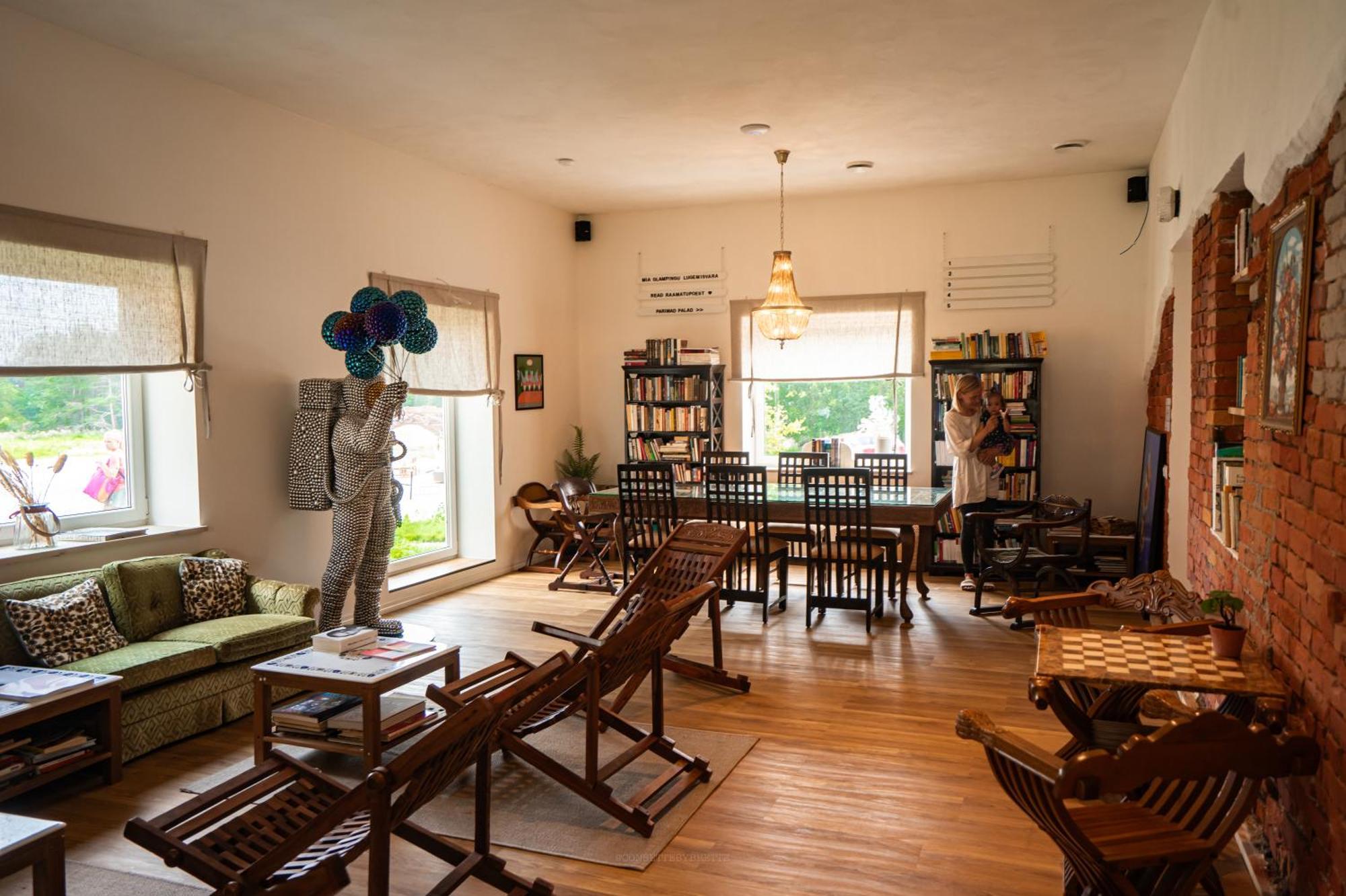 Hotel Mia Glamping Orissaare Zewnętrze zdjęcie